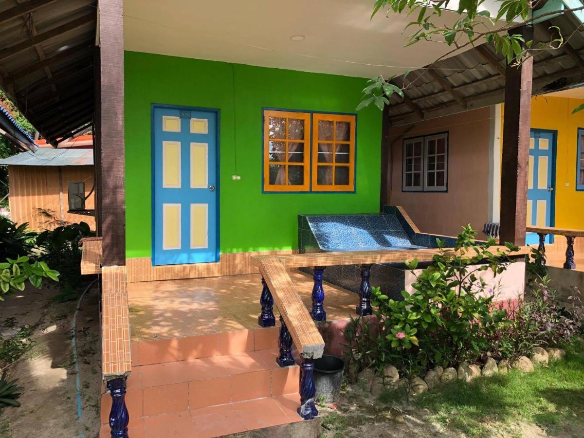 Daya Beach, Lipe Local Exterior photo